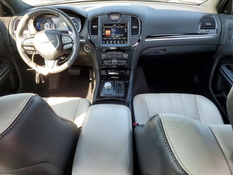 2018 CHRYSLER 300 S 8
