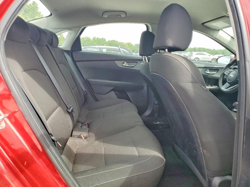 2019 KIA FORTE LXS 10