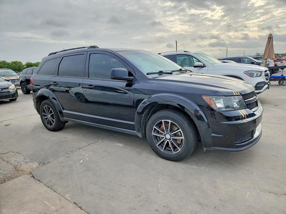 2017 DODGE JOURNEY SE 4