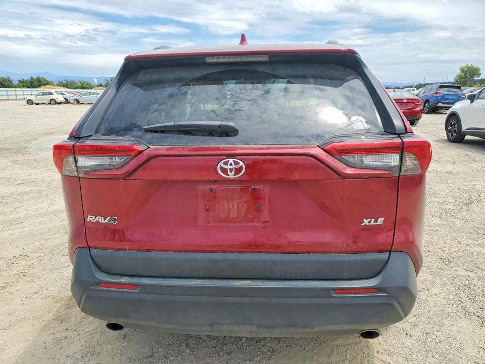 2023 TOYOTA RAV4 XLE 6