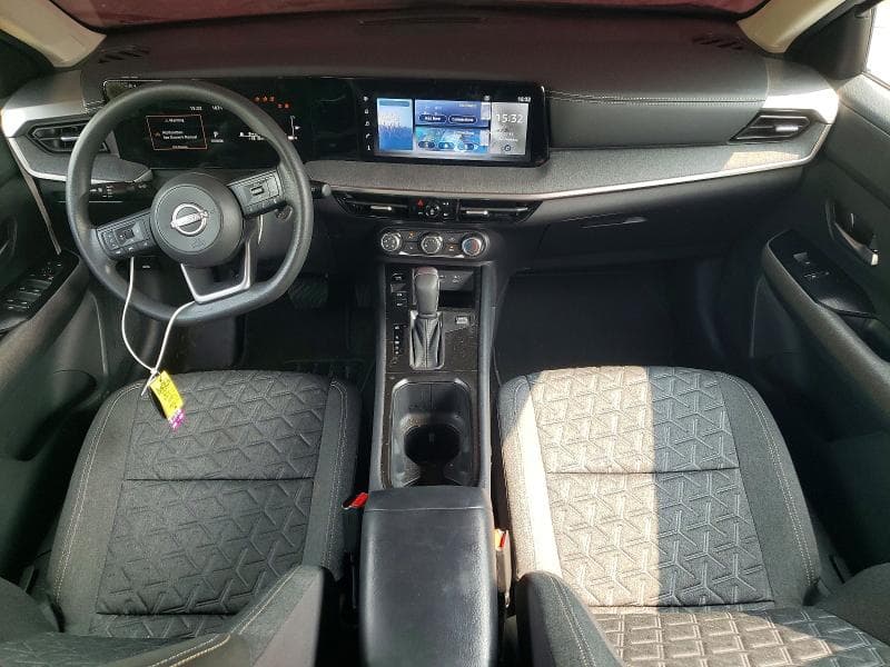 2025 NISSAN KICKS SV 8