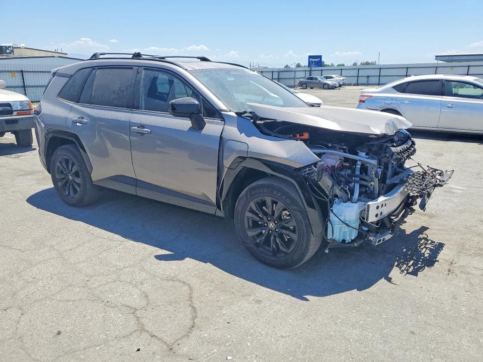 2026 TOYOTA RAV4 PLUG-IN HYBRID SE 4
