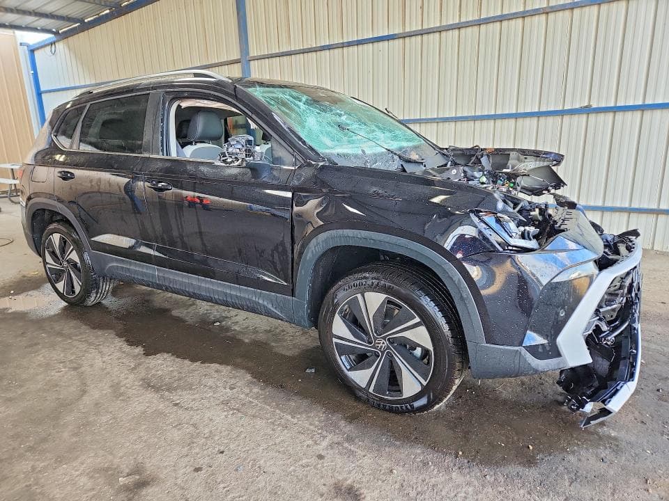 2026 VOLKSWAGEN TAOS SE 4