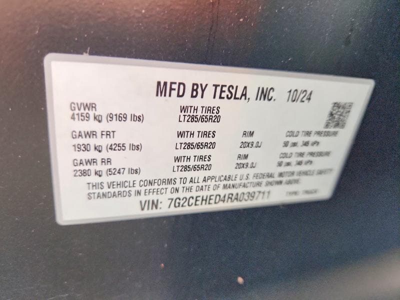 2024 TESLA CYBERTRUCK 12