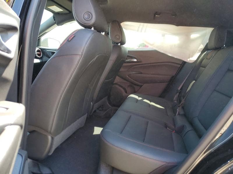 2026 CHEVROLET TRAX 10