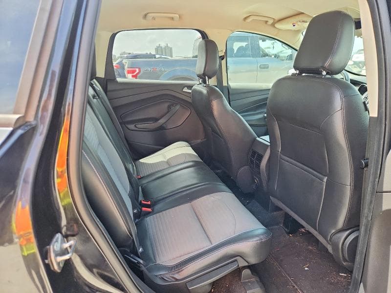 2019 FORD ESCAPE SE SE 11