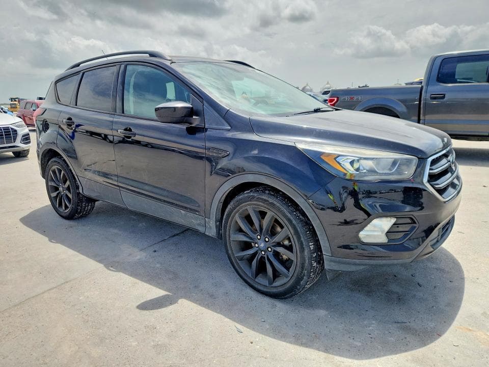 2019 FORD ESCAPE SE SE 4