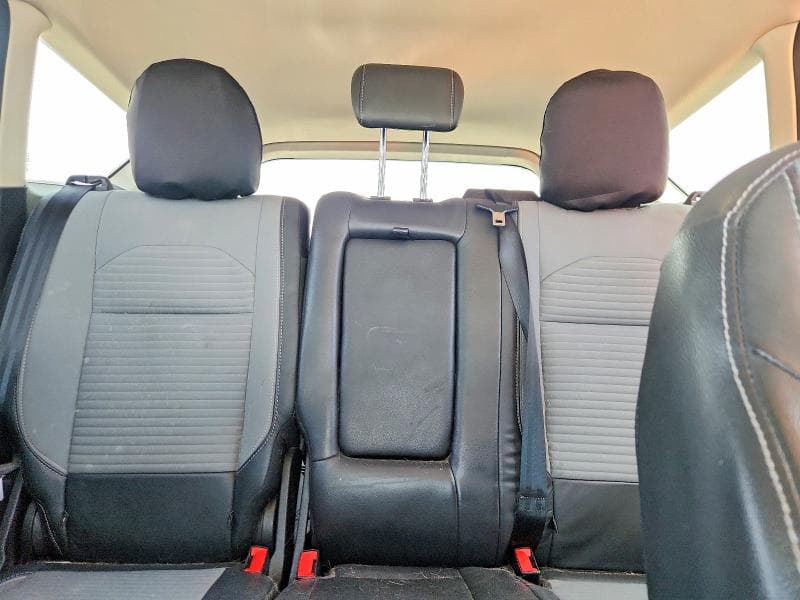 2019 FORD ESCAPE SE SE 10