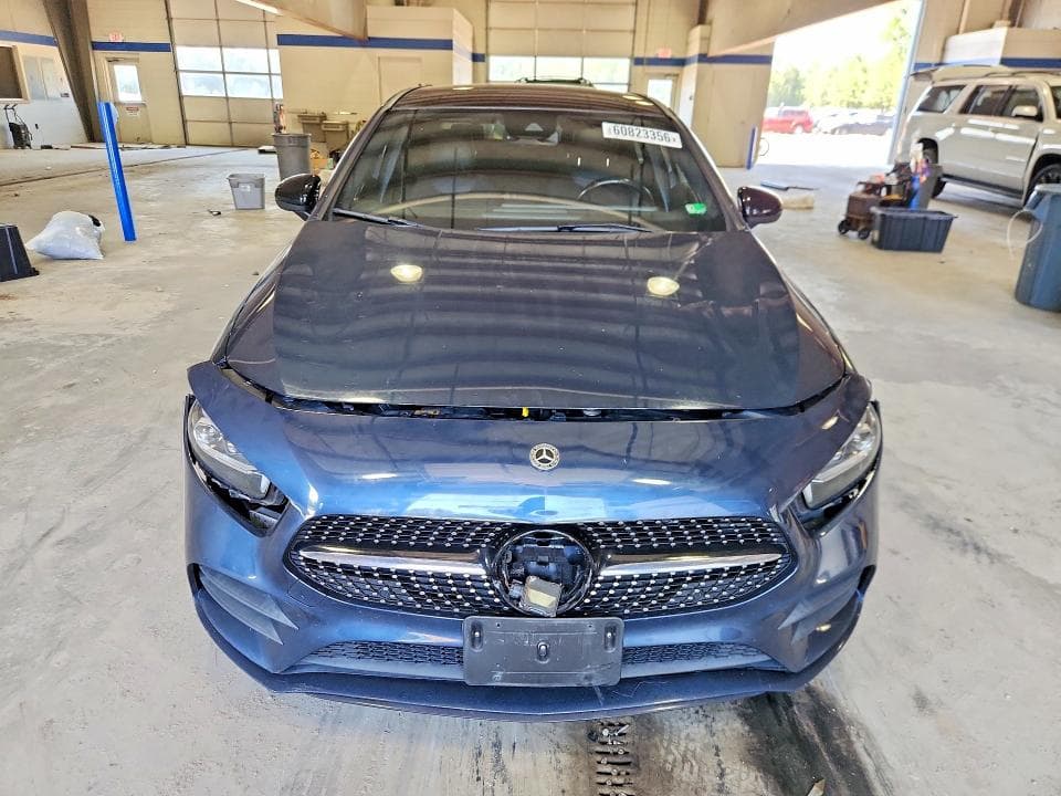 2020 MERCEDES-BENZ A 220 4MATIC 5