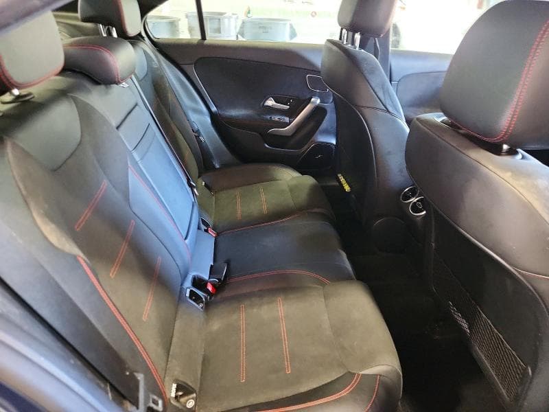 2020 MERCEDES-BENZ A 220 4MATIC 10