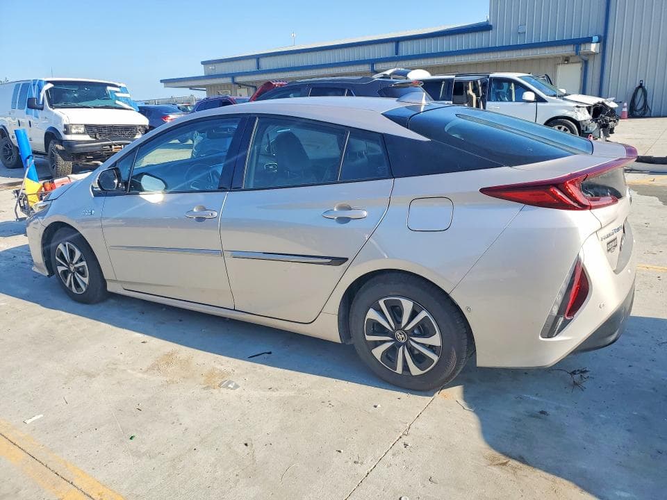 2018 TOYOTA PRIUS PRIME ADVANCED 2
