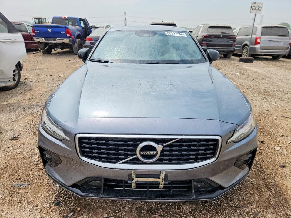 2019 VOLVO S60 T6 R-DESIGN 5