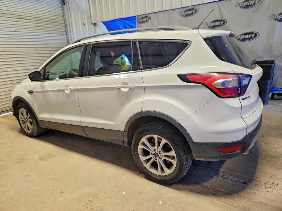 2018 FORD ESCAPE SE 2