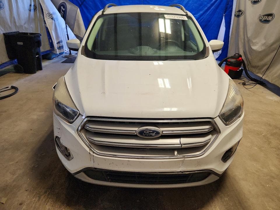 2018 FORD ESCAPE SE 5