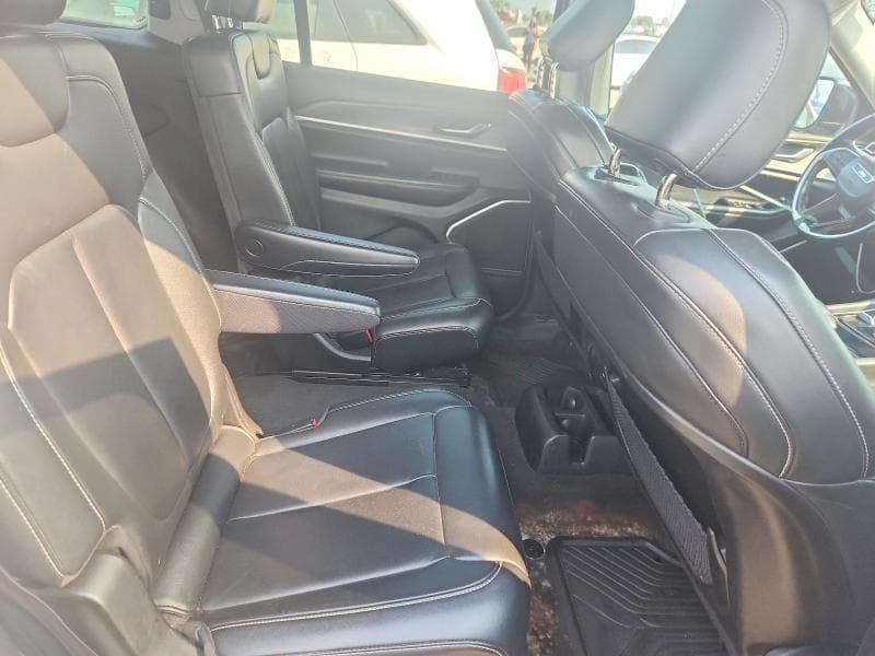 2021 JEEP GRAND CHEROKEE L LIMITED L LIMITED 11