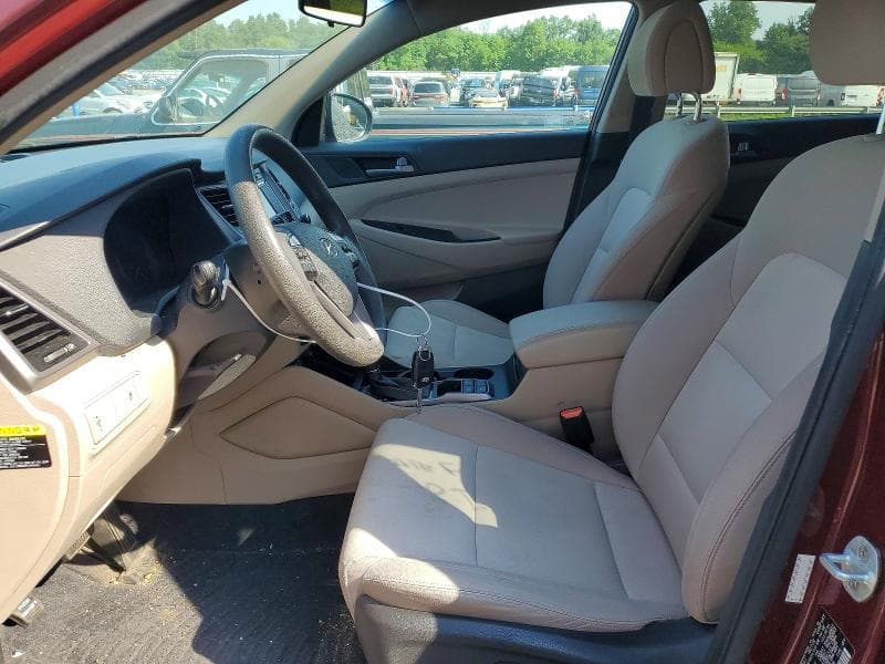 2017 HYUNDAI TUCSON SE 7