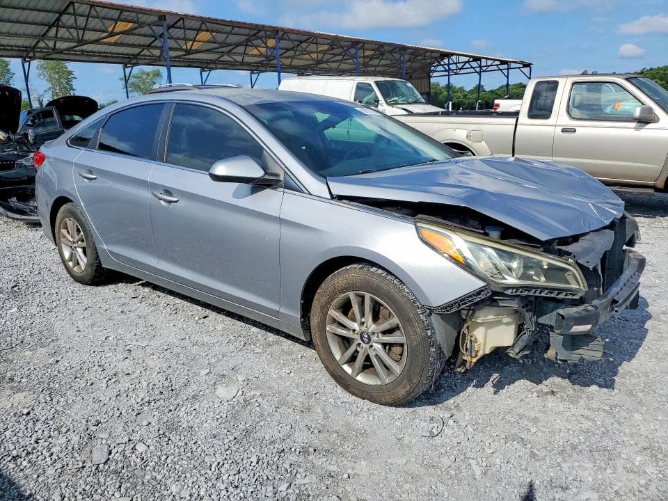 2017 HYUNDAI SONATA SE 4