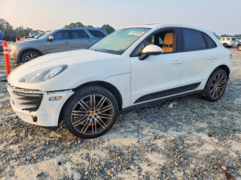2017 PORSCHE MACAN - 1