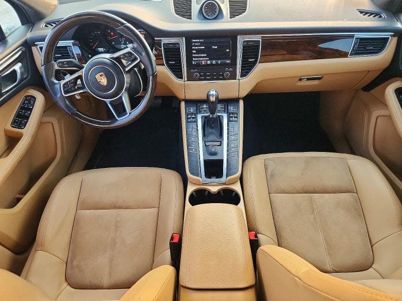 2017 PORSCHE MACAN 8