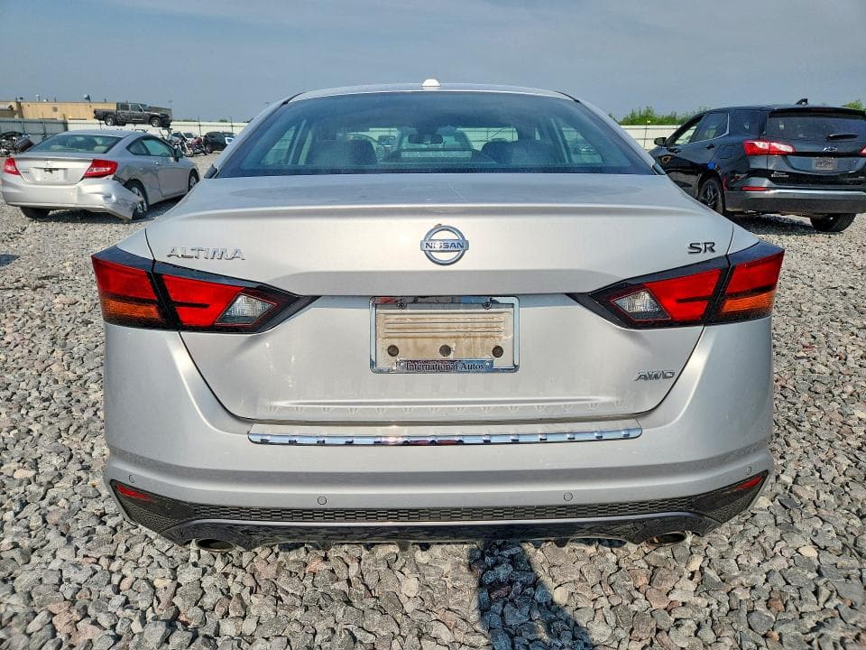 2020 NISSAN ALTIMA SR 6