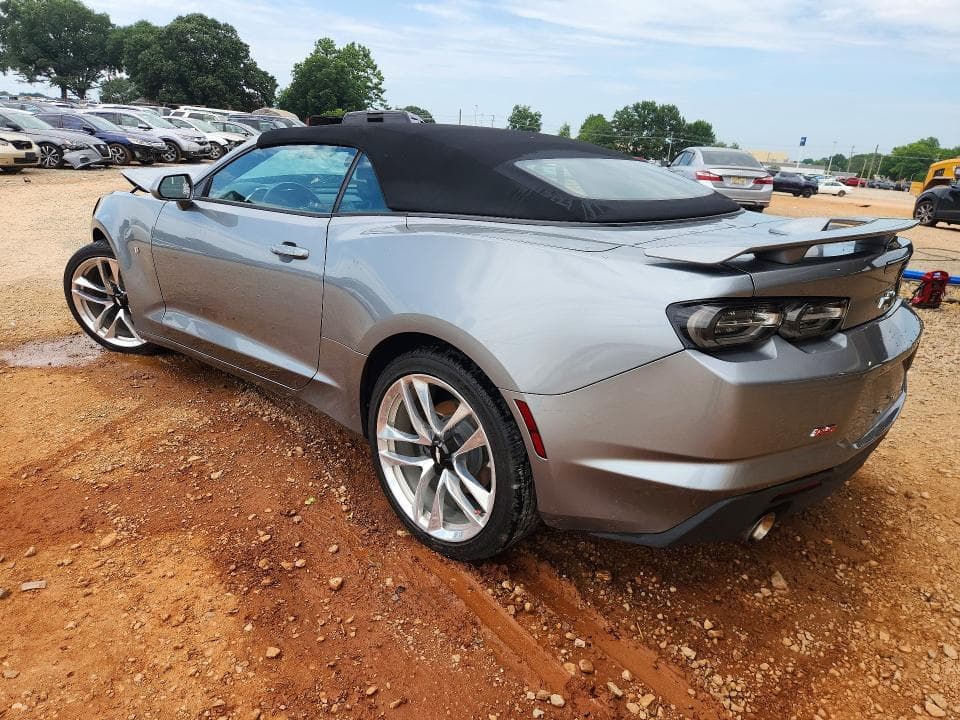 2023 CHEVROLET CAMARO LT 2