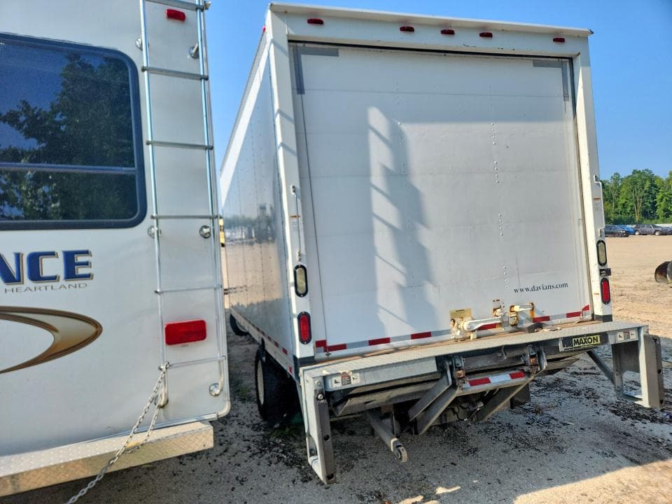 2017 FORD ECONOLINE E350 SUPER DUTY CUTAWAY VAN 2