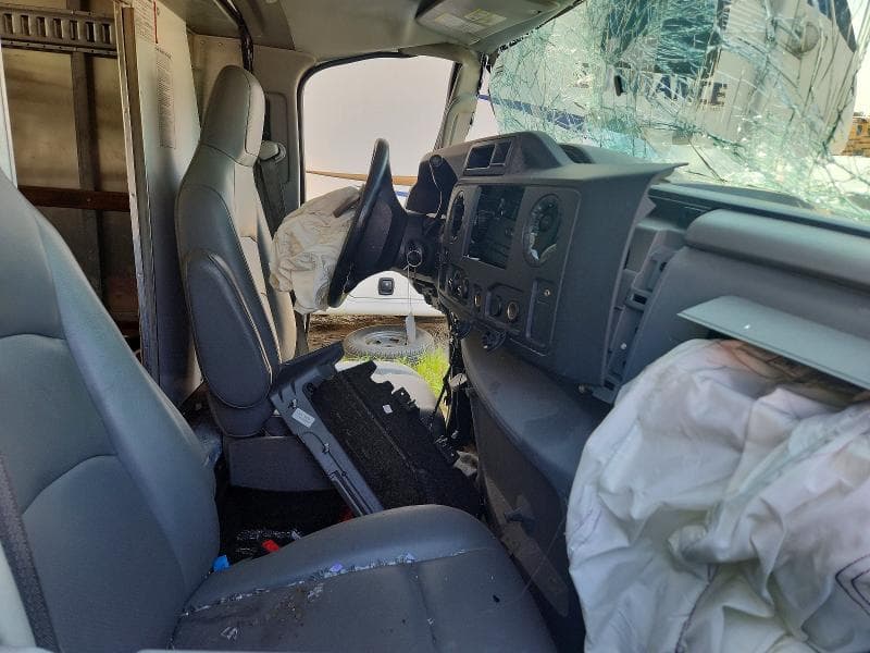 2017 FORD ECONOLINE E350 SUPER DUTY CUTAWAY VAN 11