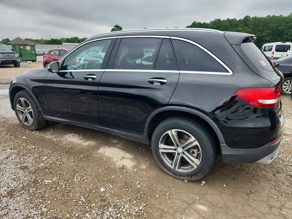 2017 MERCEDES-BENZ GLC 300 300 2