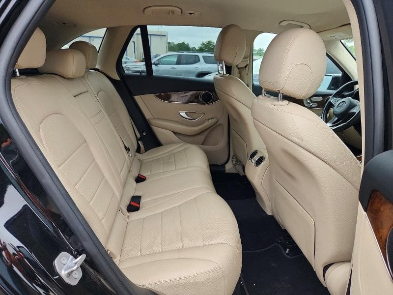 2017 MERCEDES-BENZ GLC 300 300 11