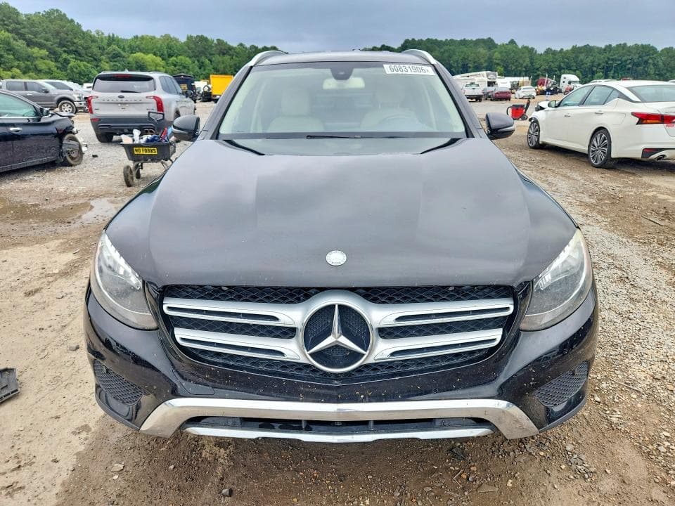 2017 MERCEDES-BENZ GLC 300 300 5