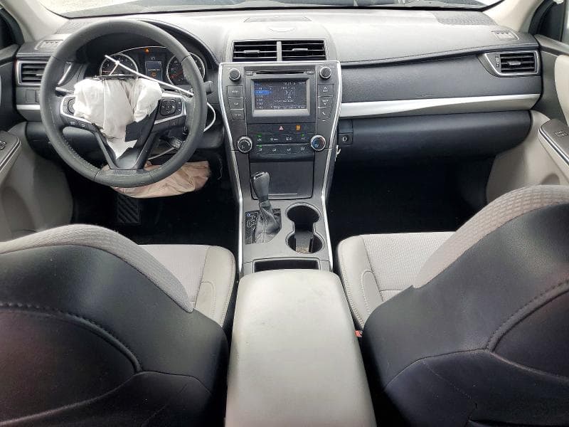 2017 TOYOTA CAMRY SE 8