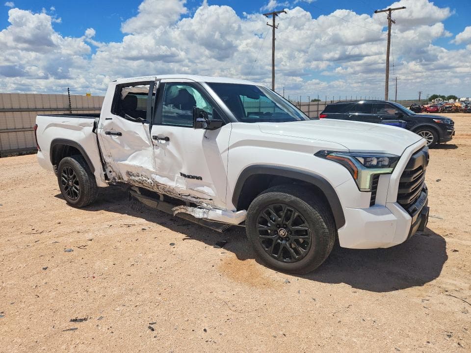 2026 TOYOTA TUNDRA LIMITED 4