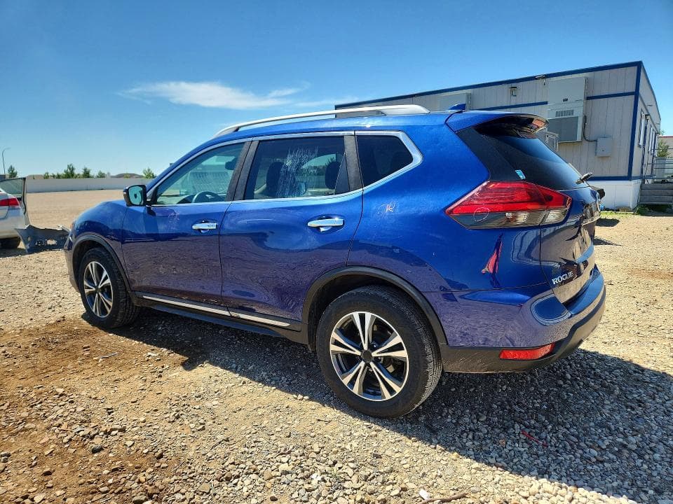 2017 NISSAN ROGUE SL 2