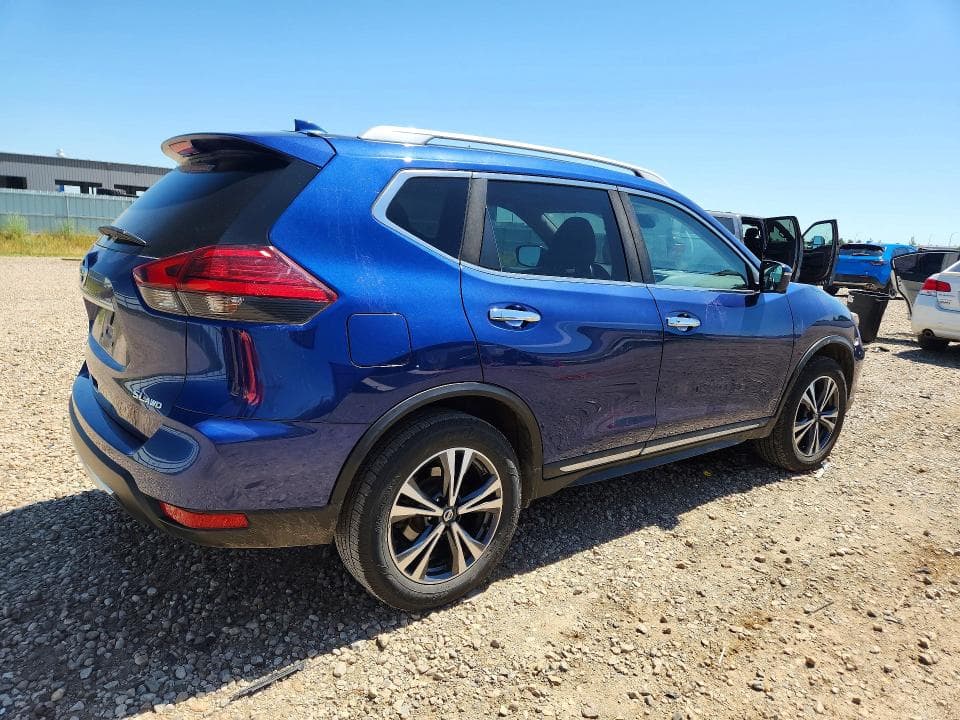 2017 NISSAN ROGUE SL 3