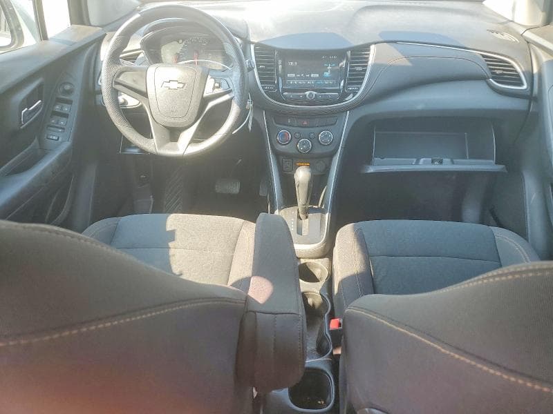 2017 CHEVROLET TRAX LS 8
