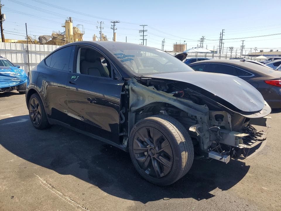 2022 TESLA MODEL Y 4