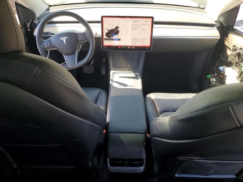 2022 TESLA MODEL Y 8