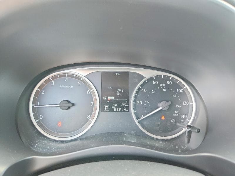 2021 NISSAN KICKS S 9