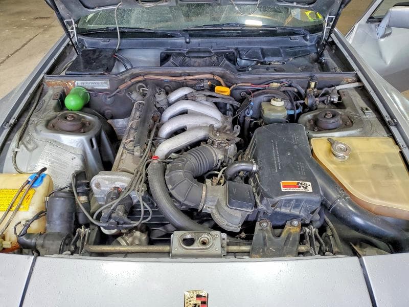 1983 PORSCHE 944 11