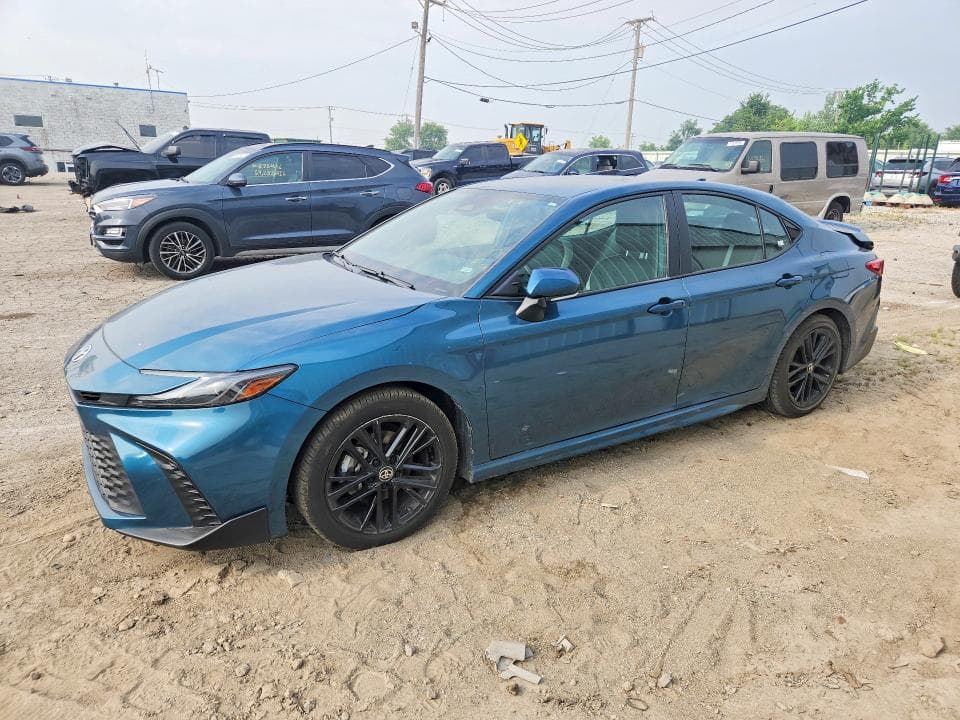 2025 TOYOTA CAMRY SE - 1