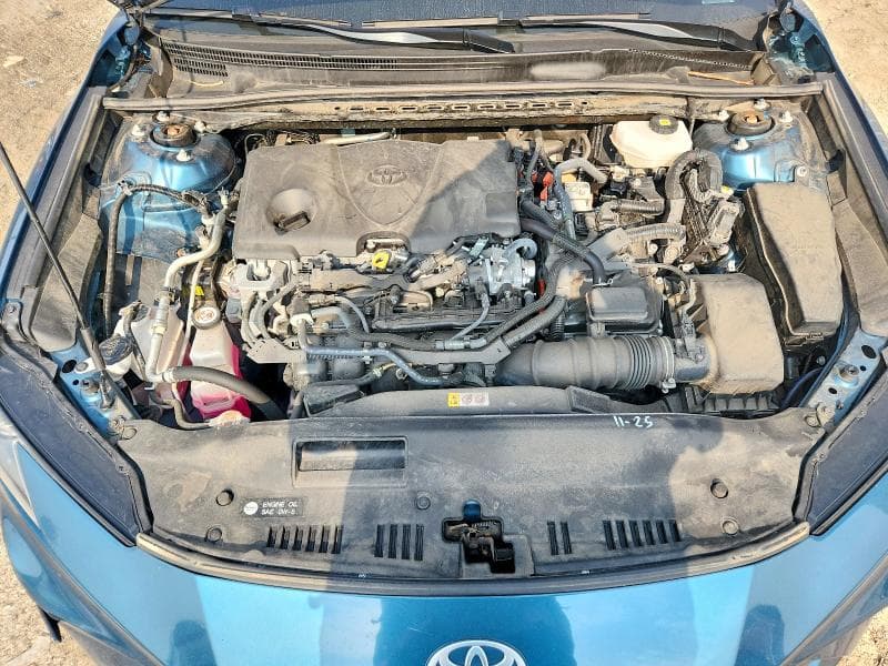 2025 TOYOTA CAMRY SE 11