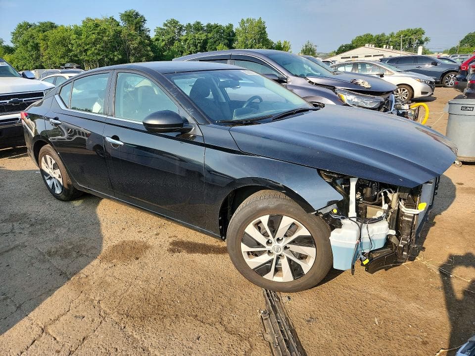 2025 NISSAN ALTIMA S 4