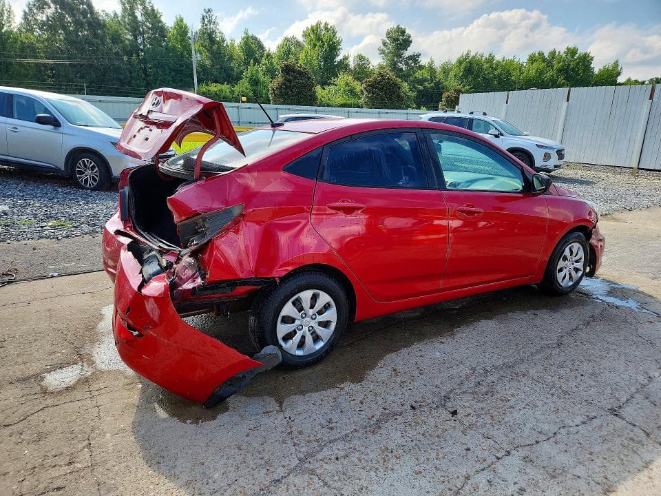2017 HYUNDAI ACCENT SE 3