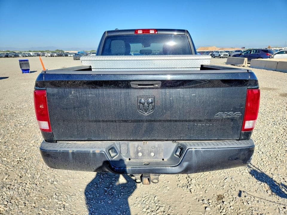 2017 RAM 1500 ST 6