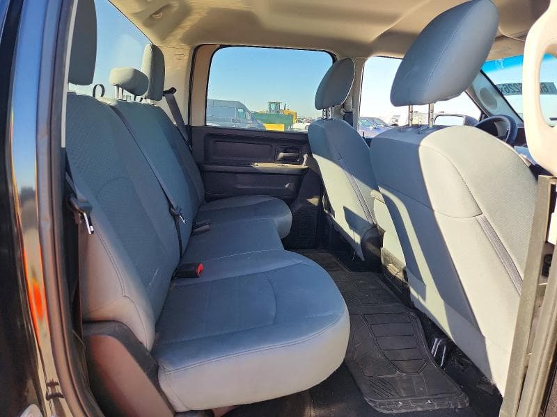2017 RAM 1500 ST 10