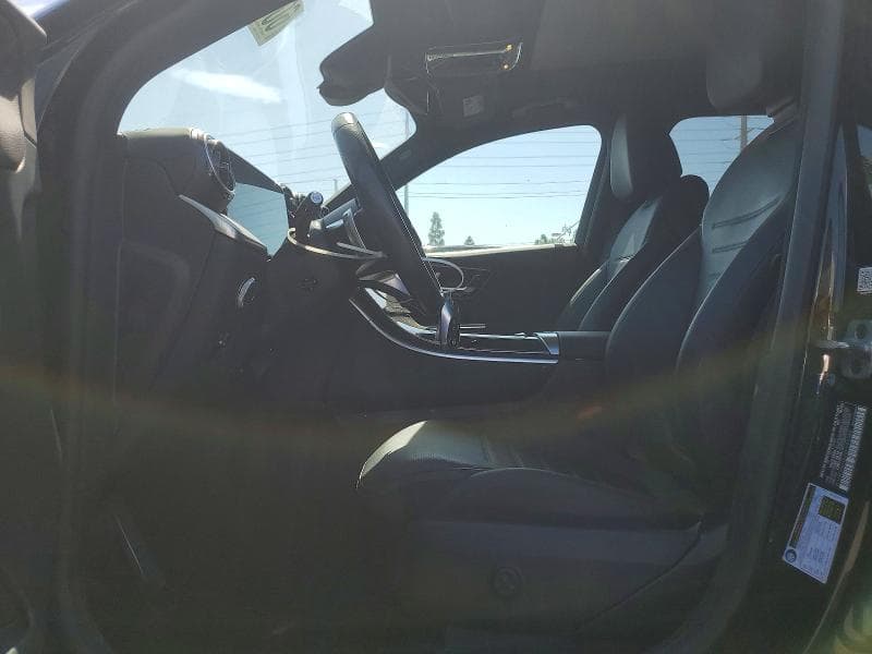 2024 MERCEDES-BENZ GLC 300 4MATIC 7