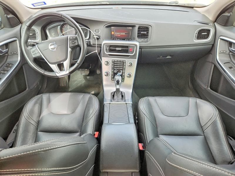 2017 VOLVO S60 8
