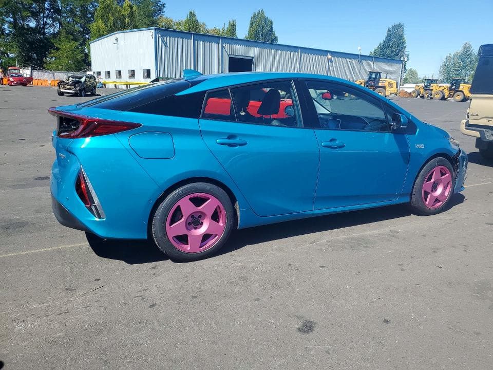 2020 TOYOTA PRIUS PRIME LIMITED LIMITED 3