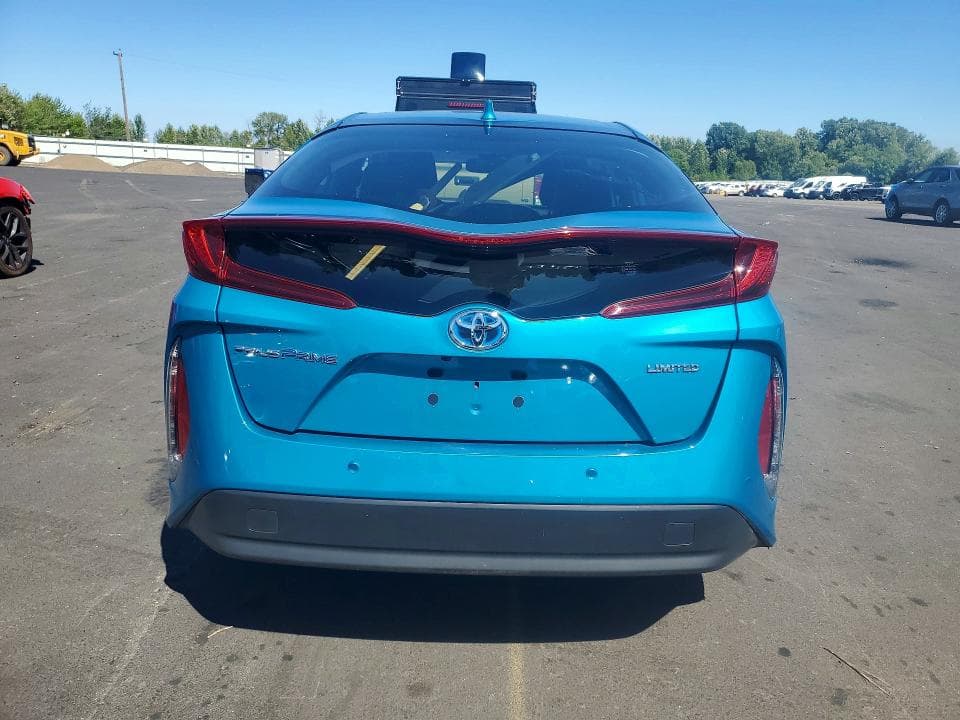 2020 TOYOTA PRIUS PRIME LIMITED LIMITED 6