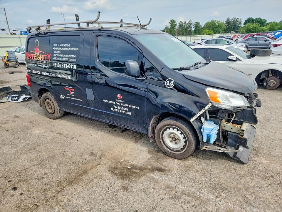 2017 NISSAN NV200 SV 4